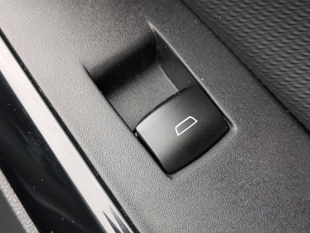 New 2026 Chevrolet Equinox LT image 33