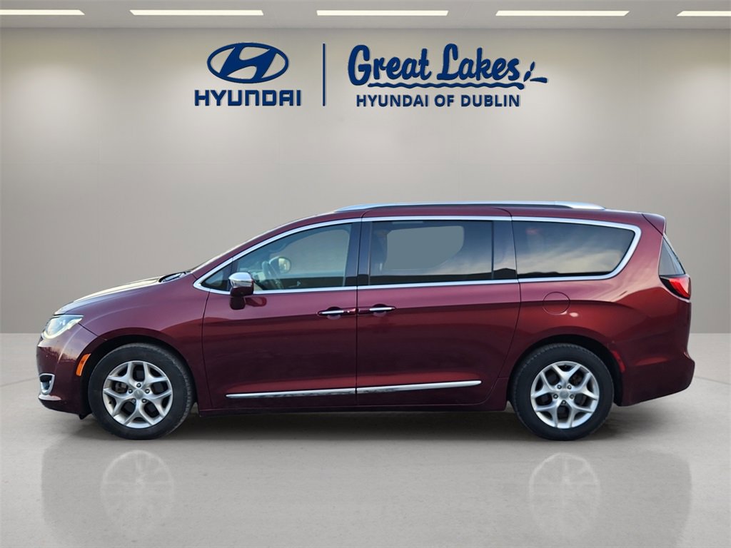 Used 2020 Chrysler Pacifica Limited w/ Advanced Safetytec Group image 2