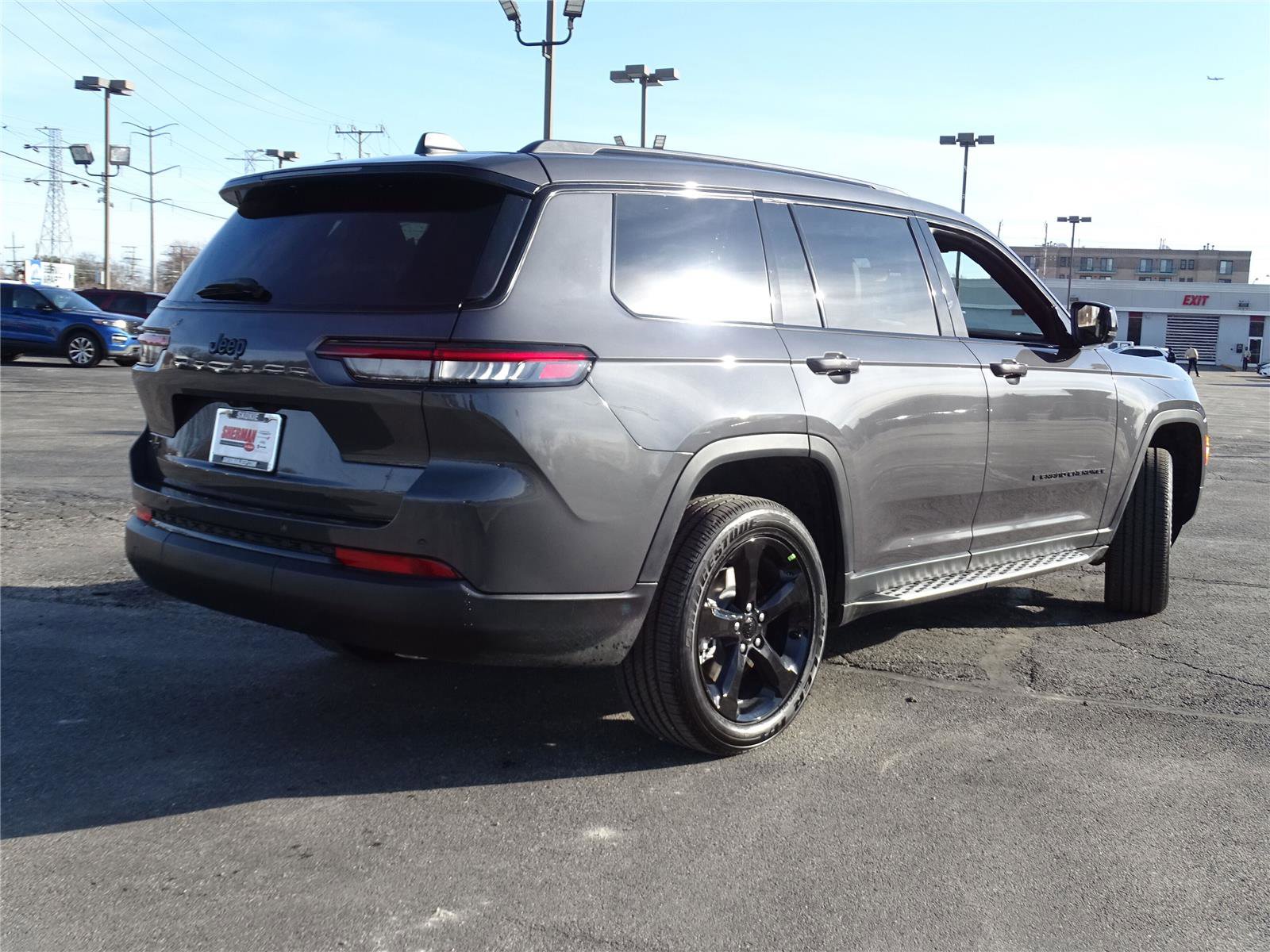 Used 2025 Jeep Grand Cherokee L Altitude image 12
