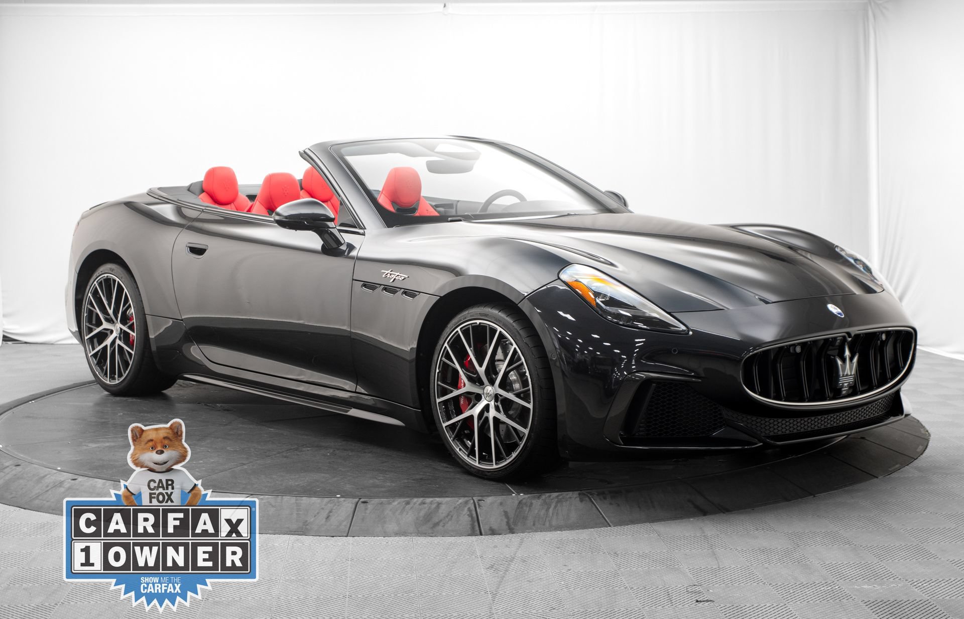 Used 2024 Maserati GranCabrio Trofeo AWD/4WD image 17