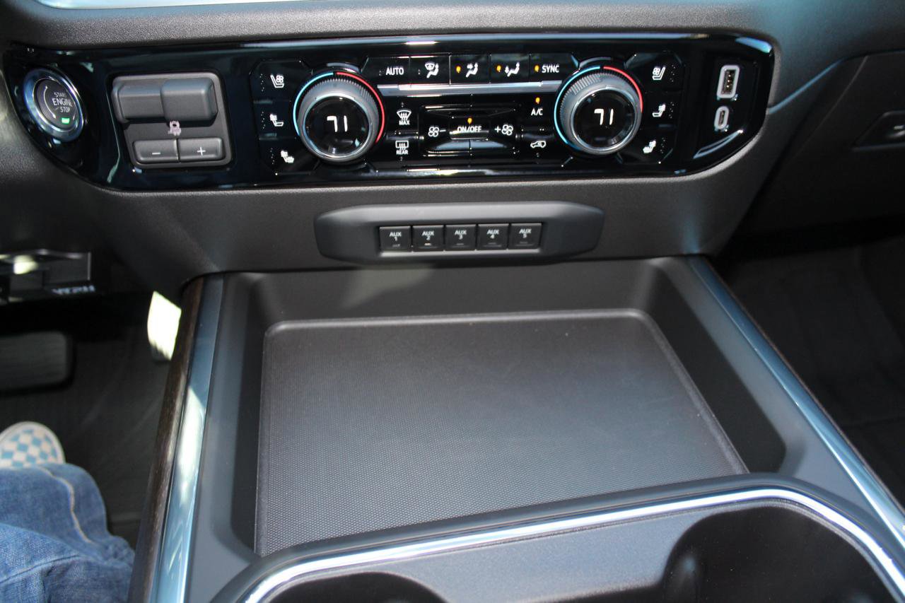 Used 2026 Chevrolet Silverado 3500 High Country w/ High Country Premium Package image 75