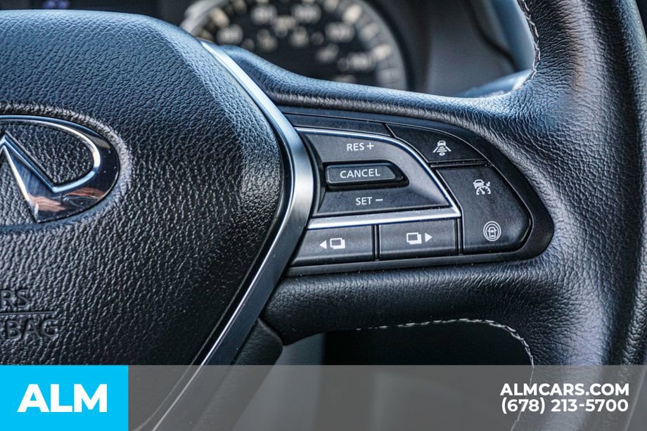 Used 2022 INFINITI Q60 3.0t Luxe w/ Essential Package RWD image 30