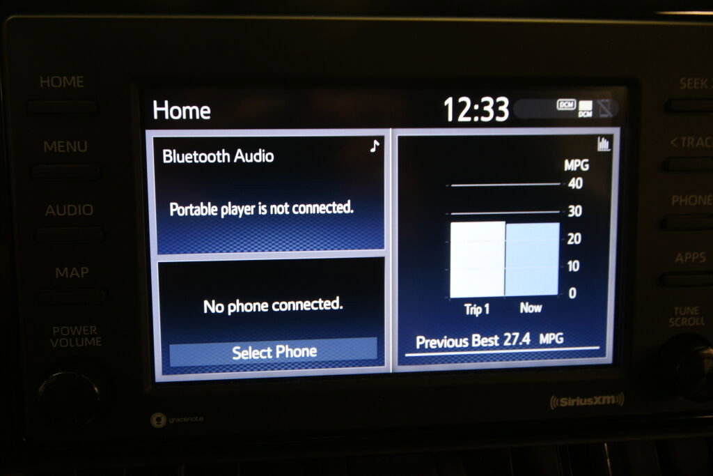 Used 2021 Toyota RAV4 LE w/ Carpet Mat Package (TMS) AWD/4WD image 14