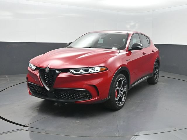 Used 2024 Alfa Romeo Tonale Veloce AWD/4WD image 1