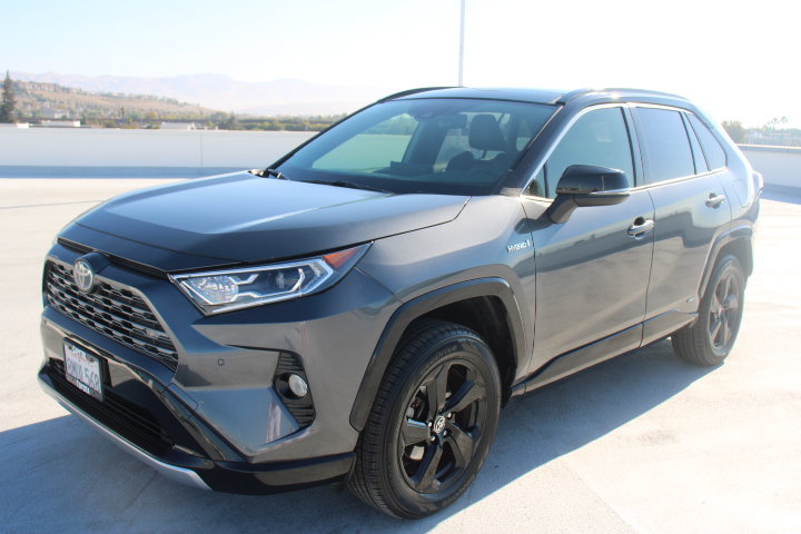 Used 2019 Toyota RAV4 XSE AWD/4WD image 6