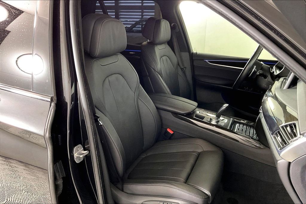 Used 2017 BMW X5 xDrive40e image 6