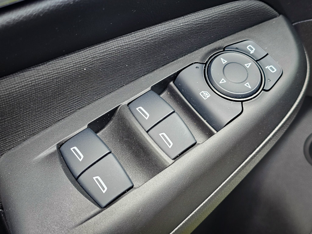 Used 2025 Buick Envista Avenir FWD image 11