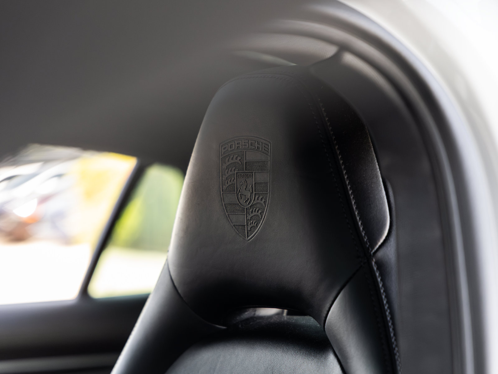 Certified 2023 Porsche Panamera 4 Platinum Edition AWD/4WD image 29