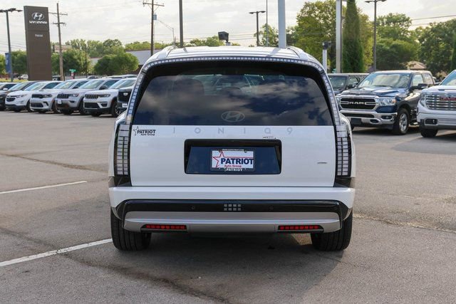 New 2026 Hyundai Ioniq 9 SEL image 4