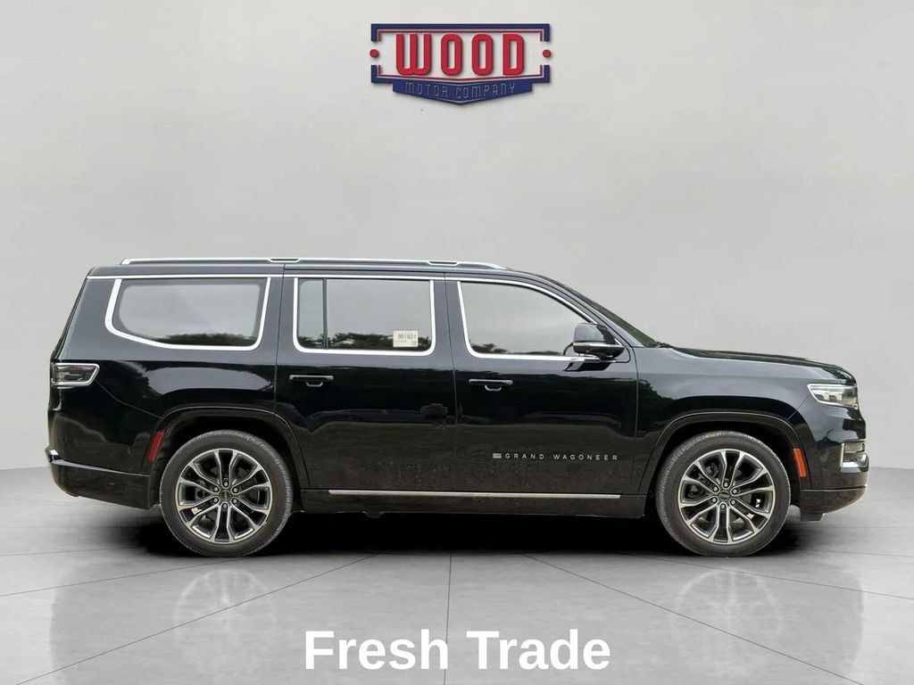 Used 2022 Jeep Grand Wagoneer Series III AWD/4WD image 6
