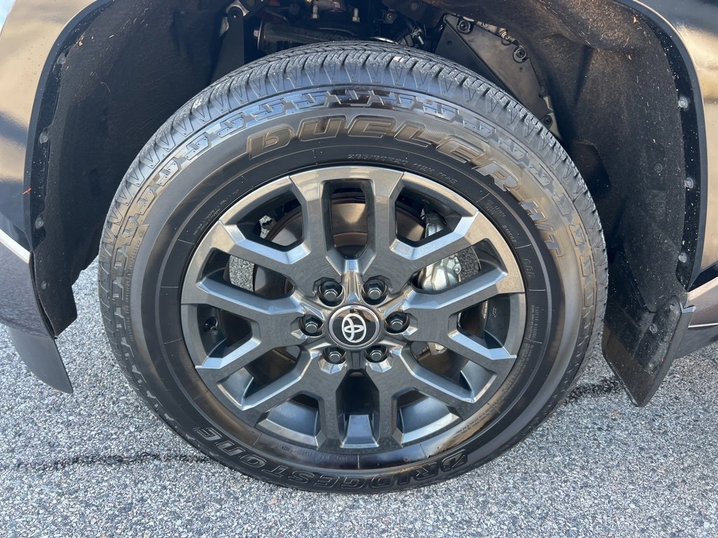 Certified 2025 Toyota Sequoia Platinum image 15