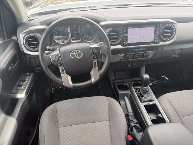 Used 2021 Toyota Tacoma SR5 RWD image 15