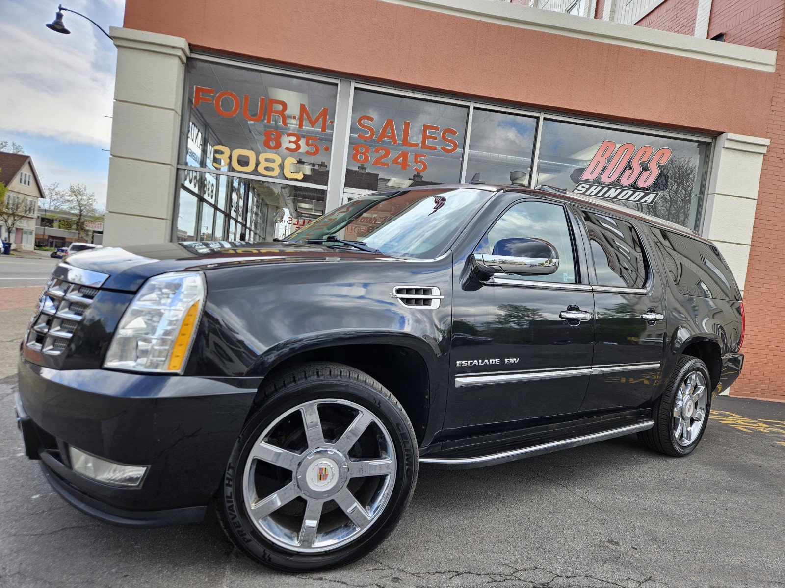 Used 2013 Cadillac Escalade ESV Luxury