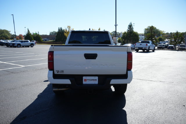 Used 2026 Toyota Tacoma SR5 AWD/4WD image 6