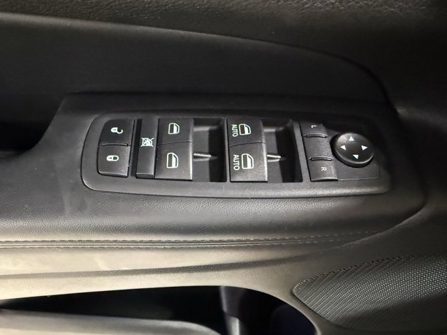 Used 2020 Jeep Grand Cherokee Laredo w/ Quick Order Package 2BN North image 8