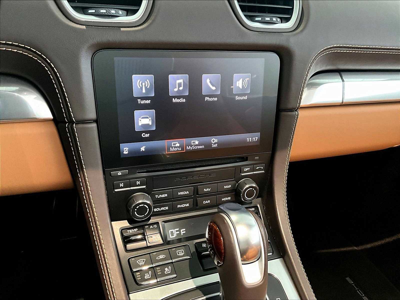 Used 2023 Porsche 718 Boxster S w/ Sport Chrono Package image 18