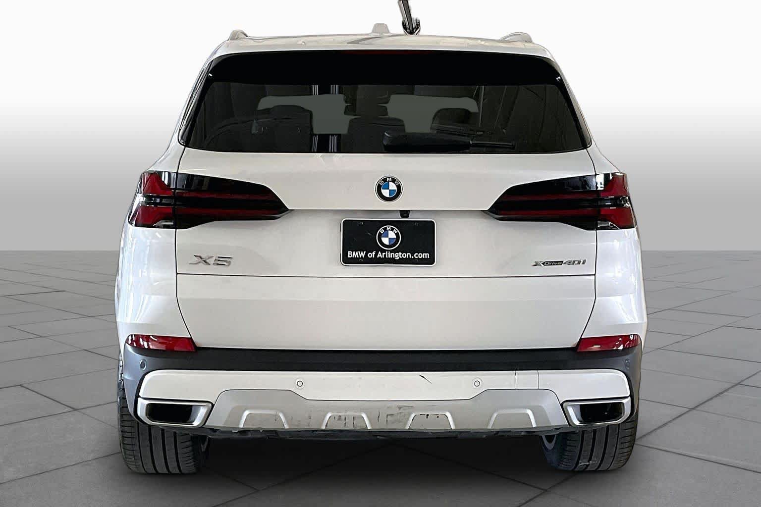 Used 2026 BMW X5 xDrive40i AWD/4WD image 4