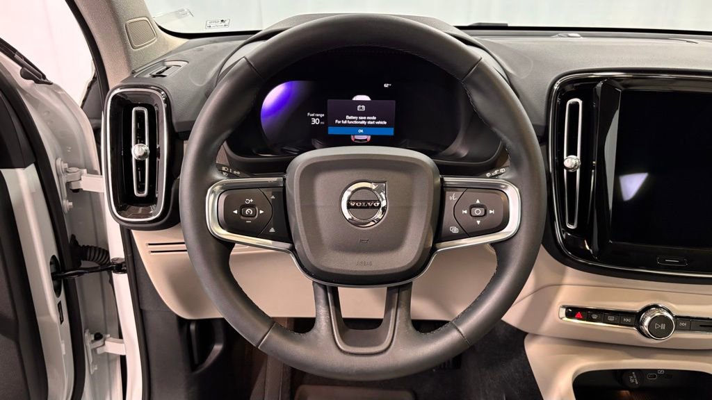 Certified 2023 Volvo XC40 B5 Plus w/ Driver Assist Package image 13
