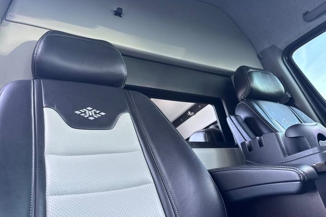 Used 2016 Mercedes-Benz Sprinter 3500 image 20