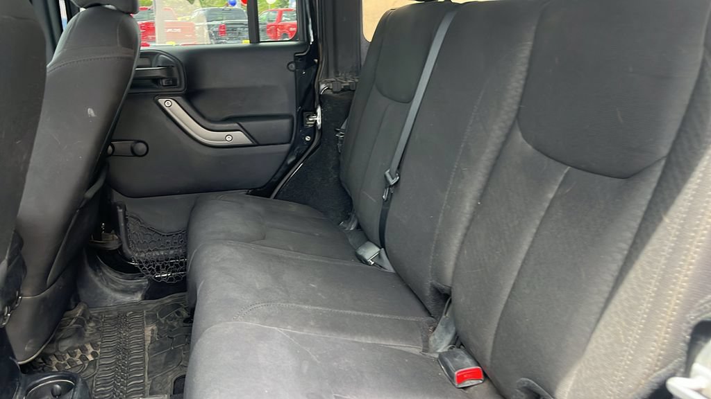 Used 2016 Jeep Wrangler Unlimited Sport AWD/4WD image 17