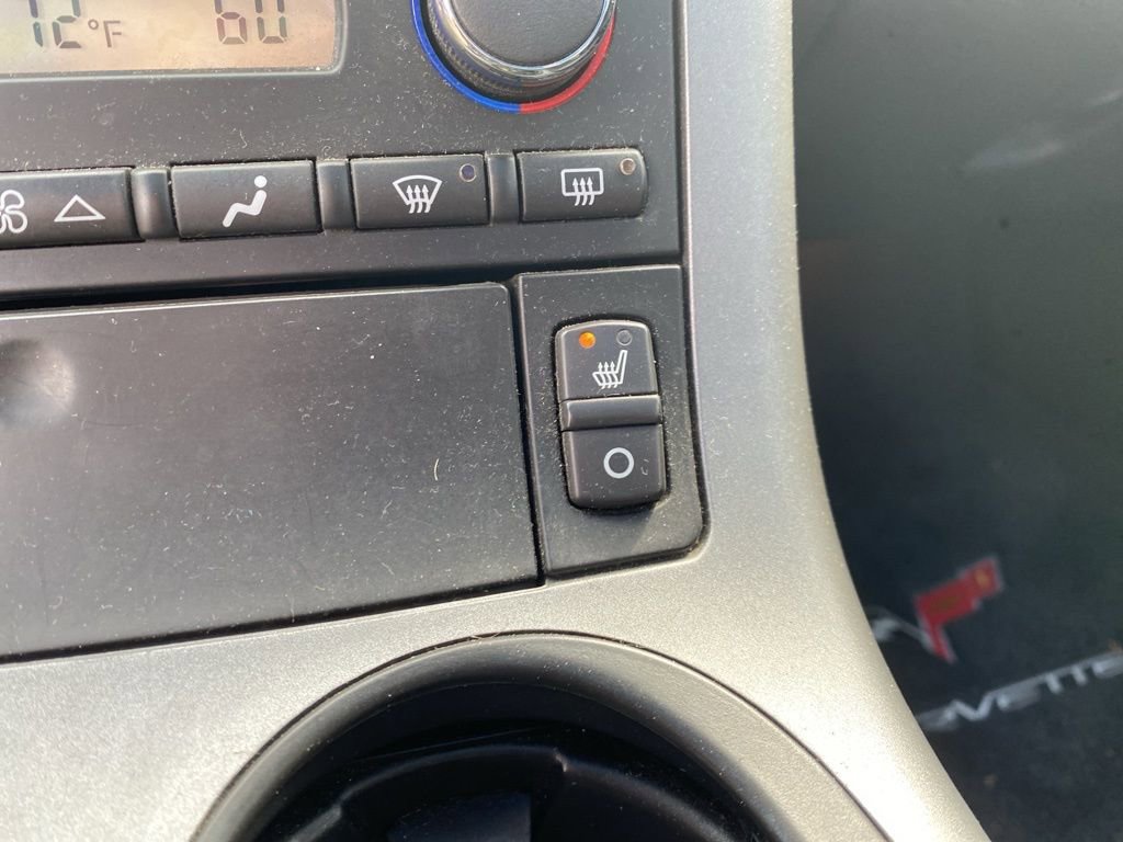 Used 2006 Chevrolet Corvette Coupe w/ Preferred Equipment Group image 17