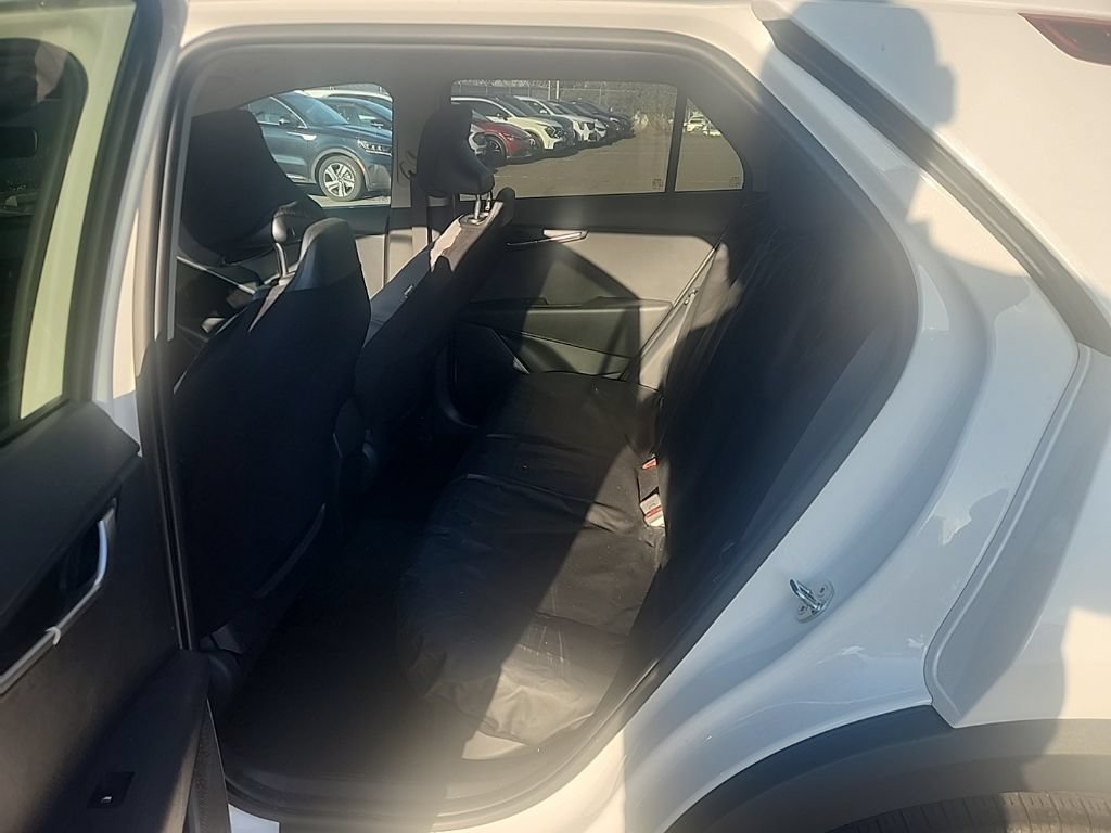 Certified 2024 Kia Niro LX FWD image 20