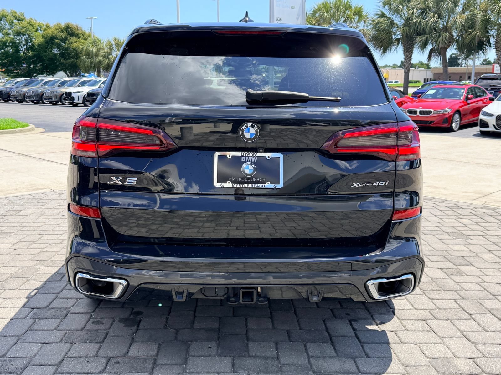 Used 2023 BMW X5 xDrive40i w/ M Sport Package AWD/4WD image 9