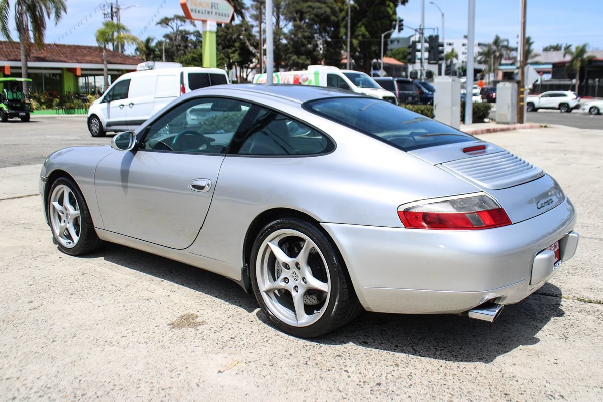 Used 2001 Porsche 911 GT3 RS image 3