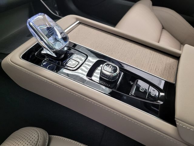 New 2026 Volvo XC90 B6 Ultra AWD/4WD image 24