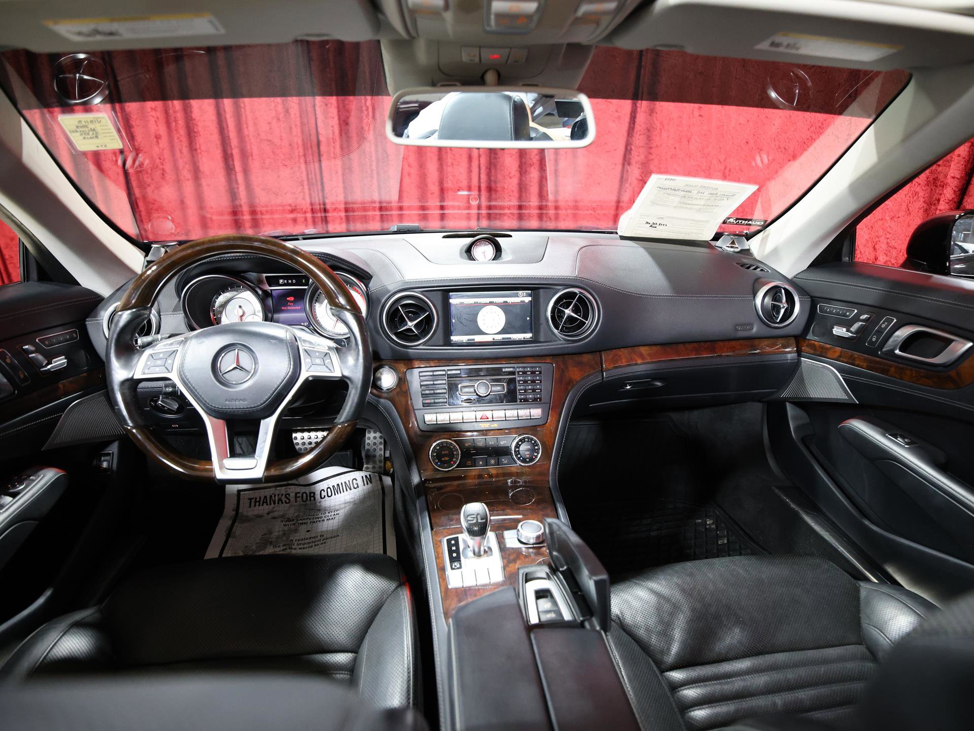 Used 2015 Mercedes-Benz SL 550 image 16