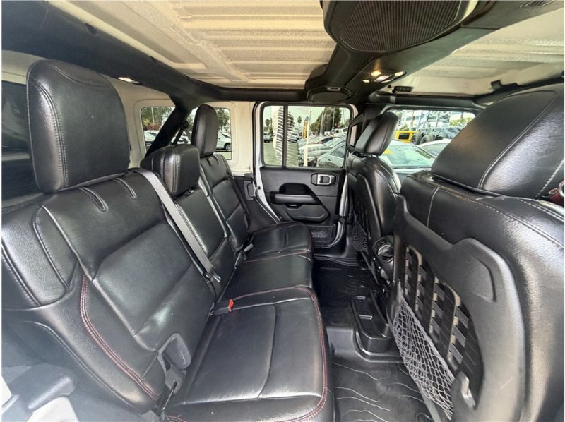 Used 2020 Jeep Wrangler Unlimited Rubicon AWD/4WD image 31