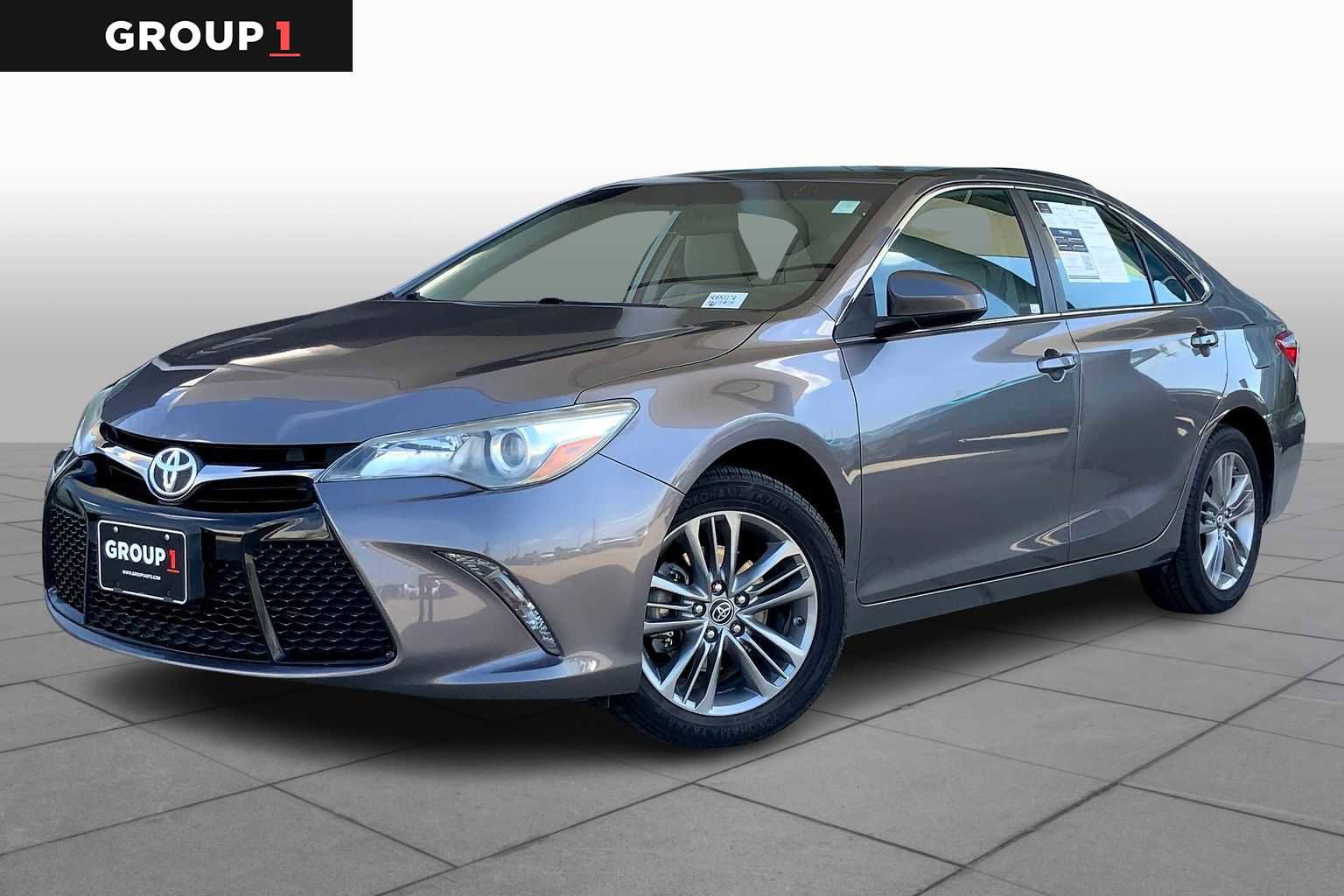 Used 2017 Toyota Camry SE