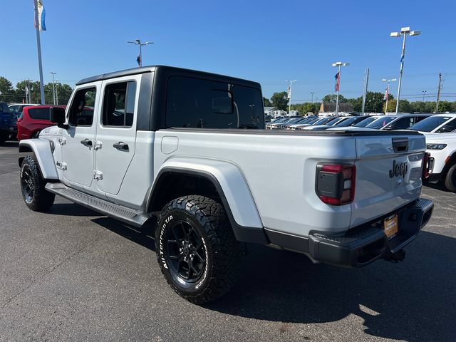Certified 2024 Jeep Gladiator Sport AWD/4WD image 5