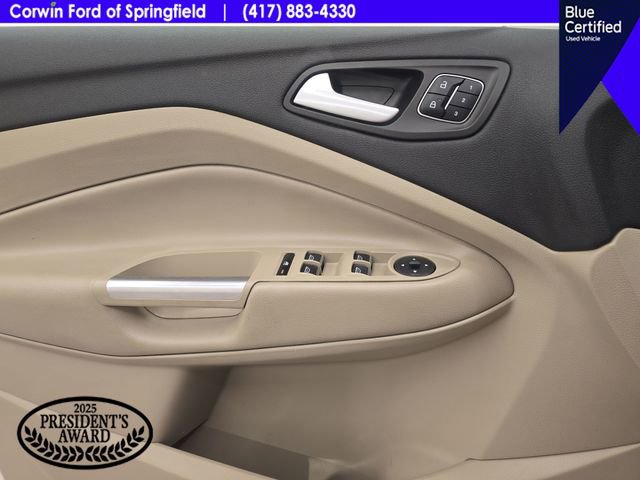 Certified 2019 Ford Escape Titanium AWD/4WD image 33