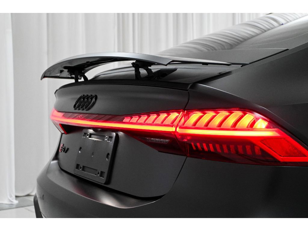 Used 2026 Audi RS 7 Performance image 33