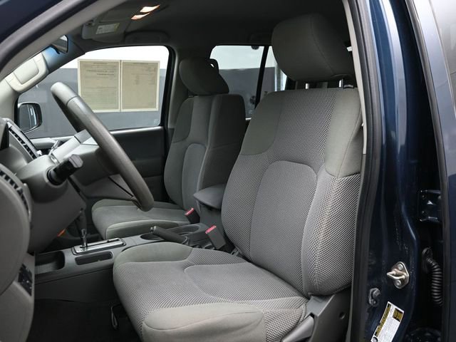 Used 2019 Nissan Frontier SV RWD image 10