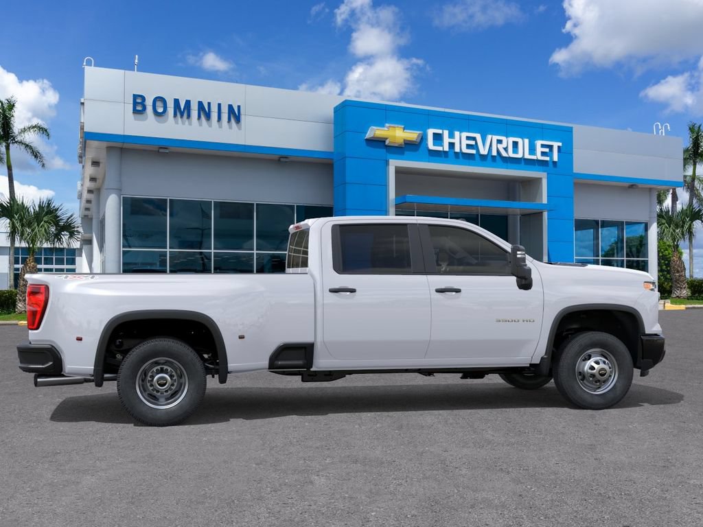 Used 2026 Chevrolet Silverado 3500 W/T AWD/4WD image 6