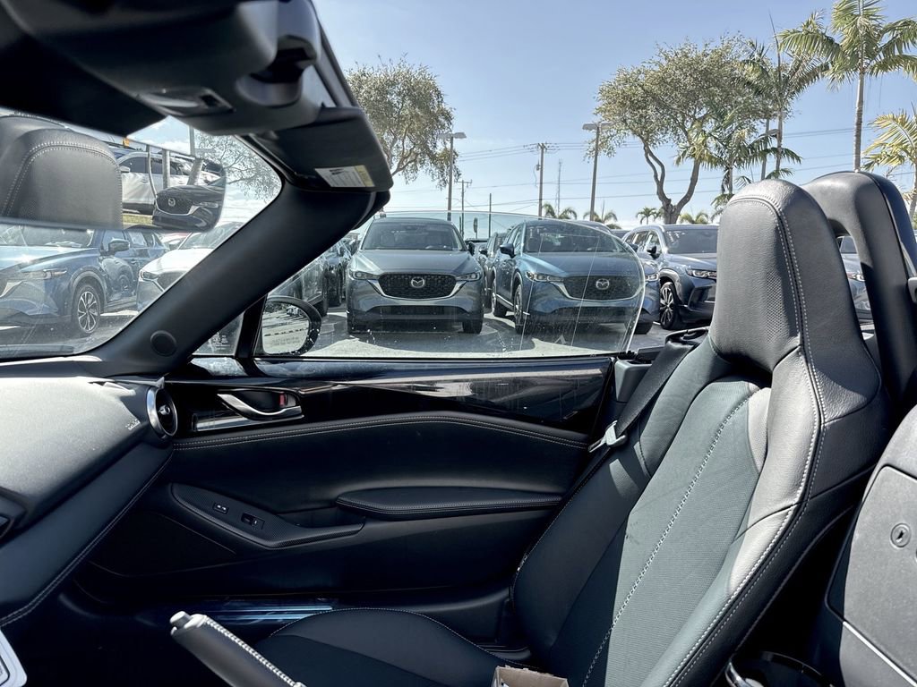 New 2025 MAZDA MX-5 Miata Grand Touring w/ Weather Package image 19