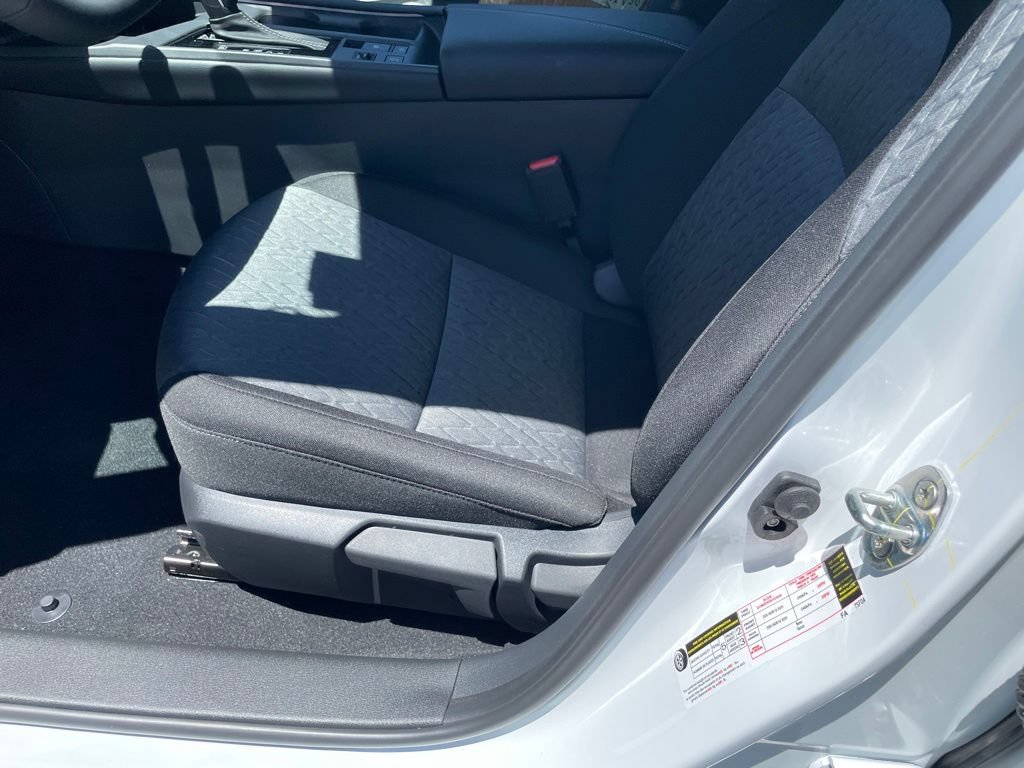 New 2026 Nissan Sentra SV w/ SV Convenience Package FWD image 11