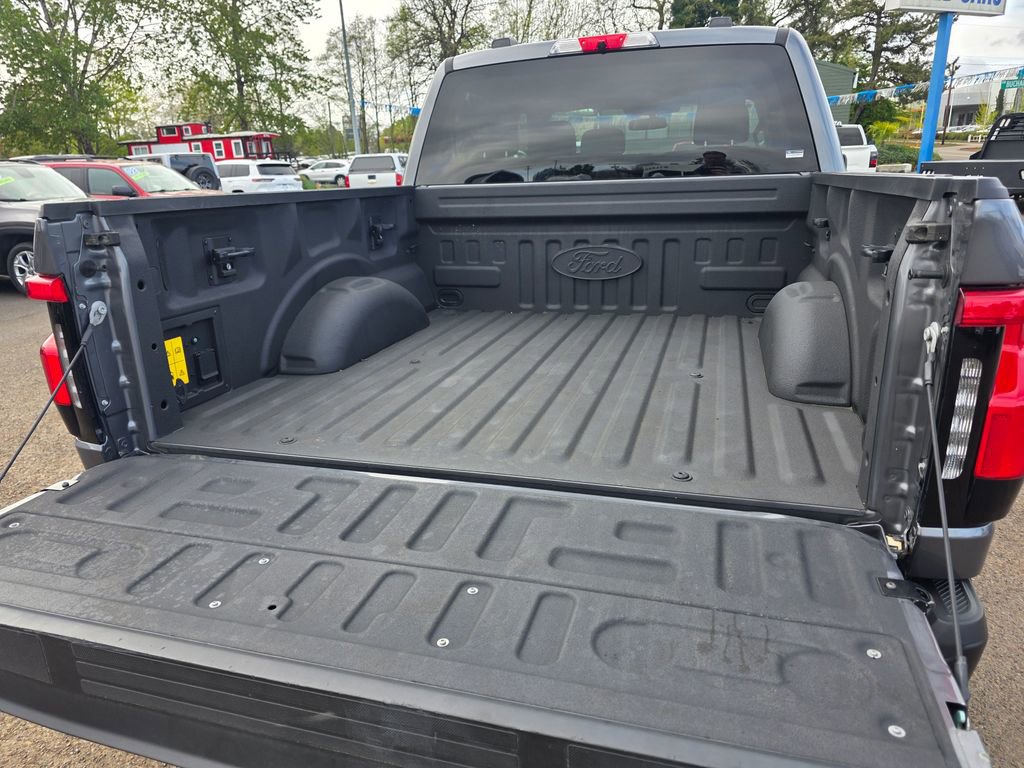 Used 2023 Ford F150 Lightning XLT image 29
