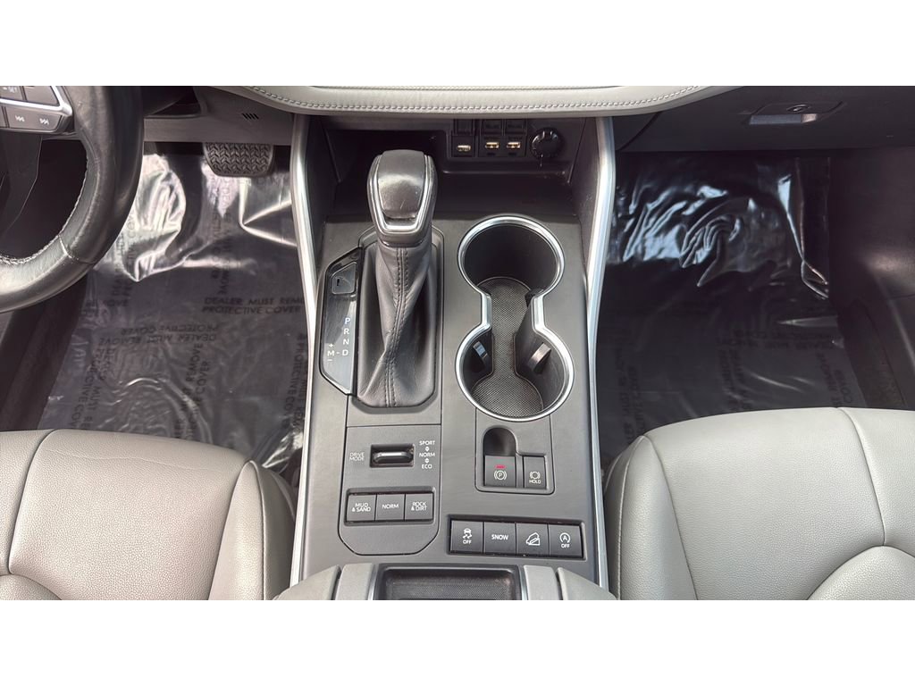 Used 2020 Toyota Highlander XLE image 18