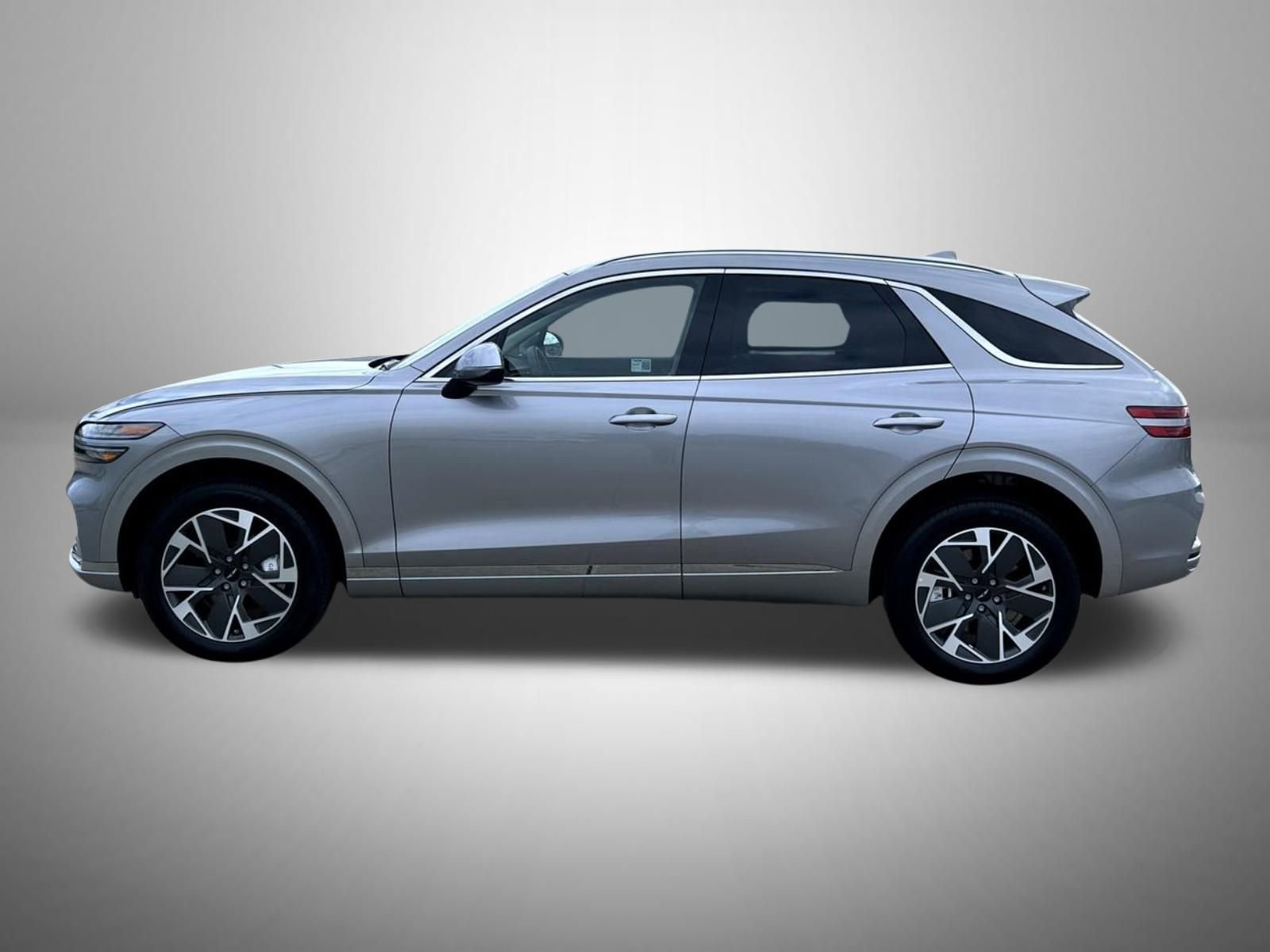 Used 2026 Genesis Electrified GV70 image 8