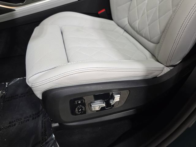 Certified 2026 BMW X7 xDrive40i AWD/4WD image 26