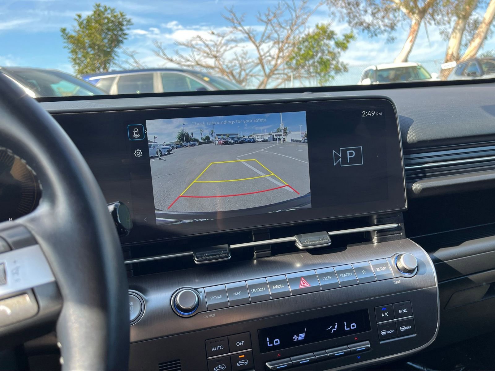 Used 2025 Hyundai Kona SEL FWD image 25
