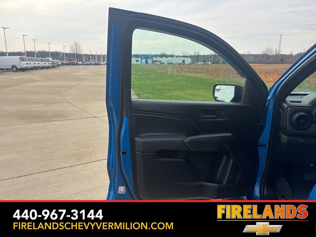 Used 2023 Chevrolet Colorado Trail Boss image 10