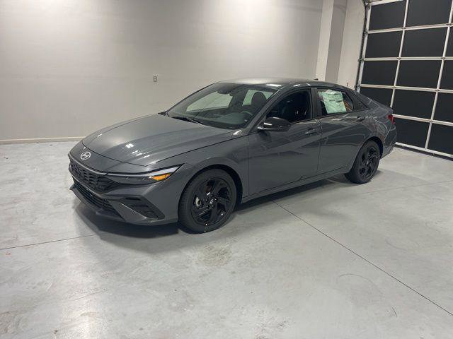 New 2026 Hyundai Elantra Sport image 3