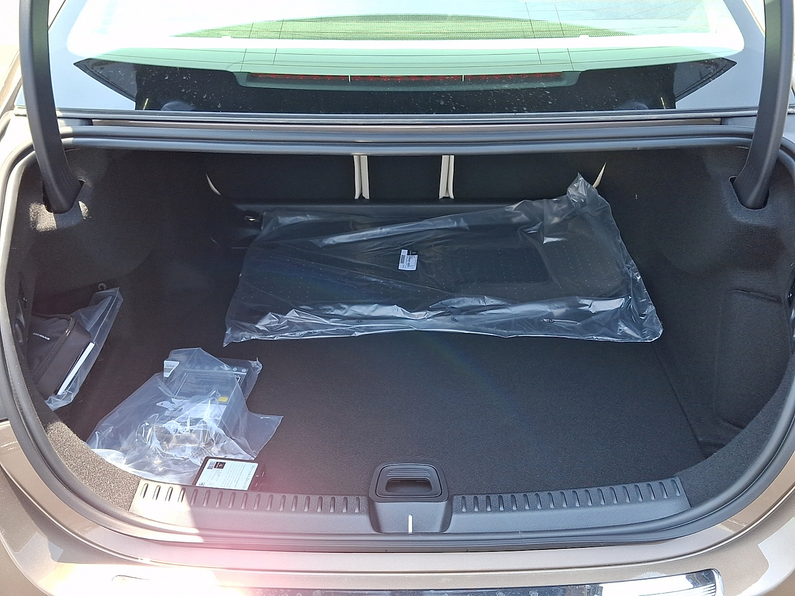 New 2026 Mercedes-Benz E 450 4MATIC Sedan image 22