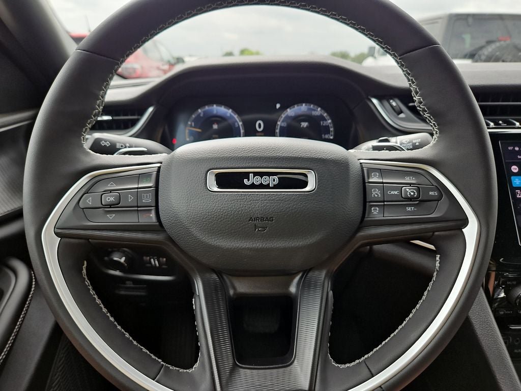 New 2026 Jeep Grand Cherokee Laredo X AWD/4WD image 30