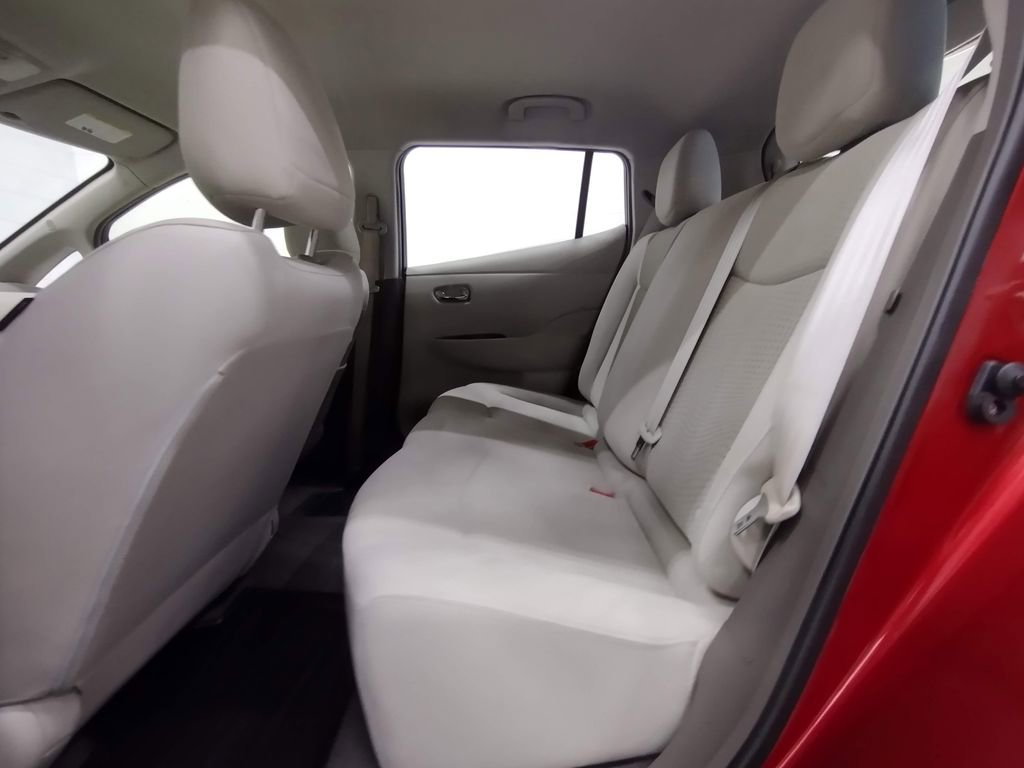 Used 2011 Nissan Leaf SL FWD image 36