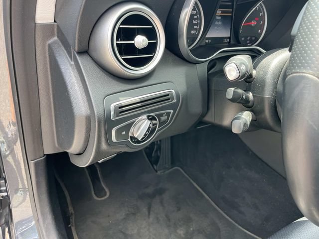 Used 2015 Mercedes-Benz C 300 4MATIC Sedan image 29